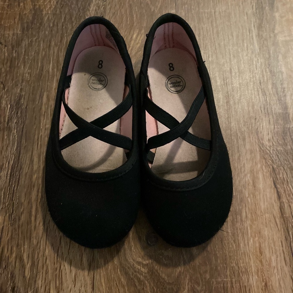Toddler Girls size 8 ballet flats